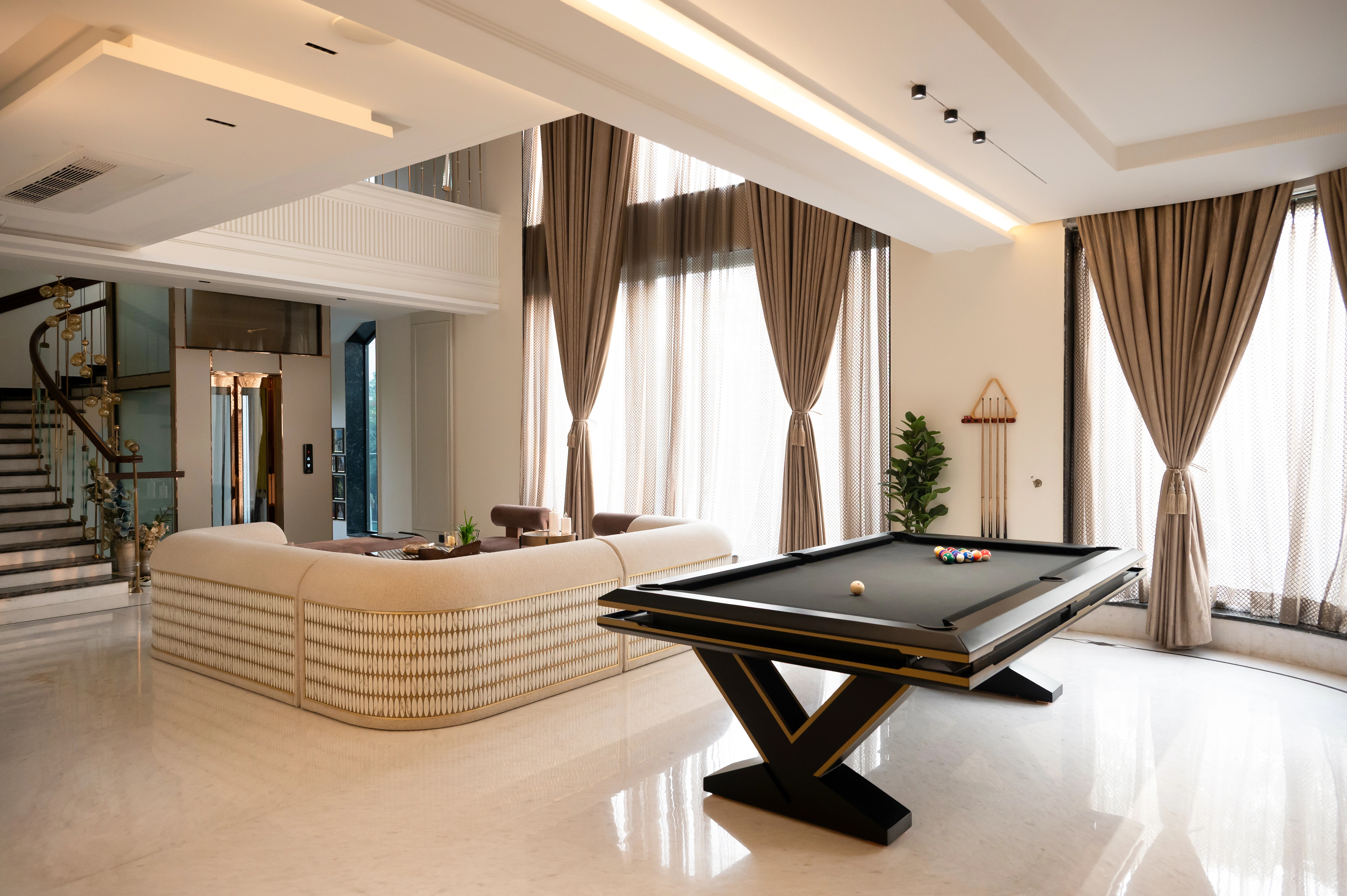 The contemporary villa